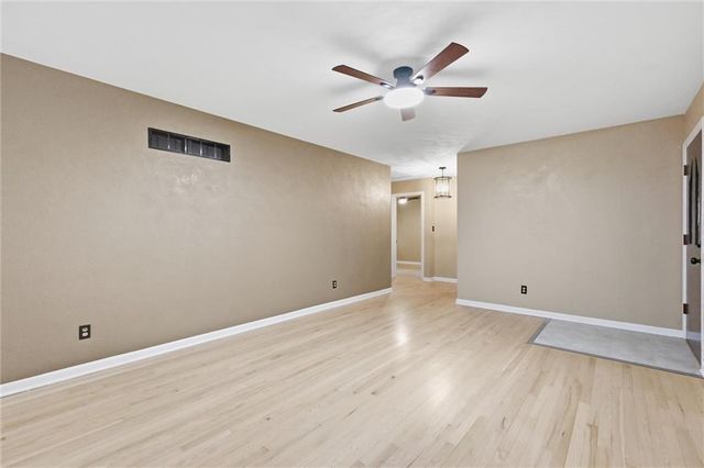 2806 N River Boulevard, Independence, MO 64050