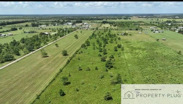 1780 County Road 604, Dayton, TX 77535