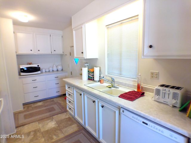 129 E Donna Drive, Queen Valley, AZ 85118