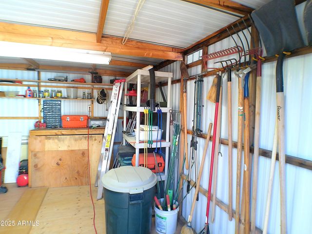 129 E Donna Drive, Queen Valley, AZ 85118