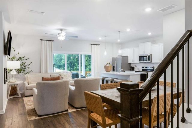 333 Yukon Drive 62, Conyers, GA 30094