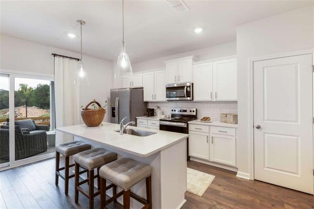 333 Yukon Drive 62, Conyers, GA 30094