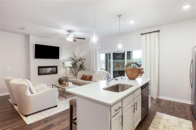 333 Yukon Drive 62, Conyers, GA 30094