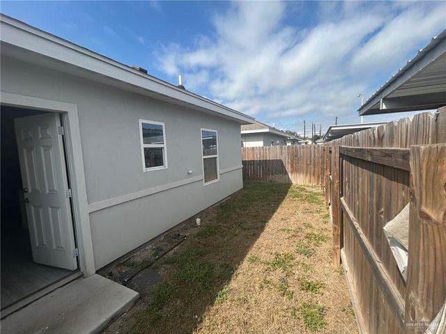 1723 Stauffer Street 2, Weslaco, TX 78596