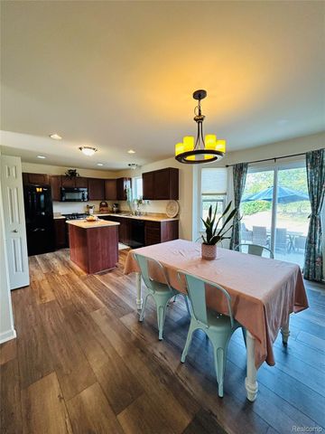 8987 Parkland Drive, Ypsilanti Charter Township, MI 48197