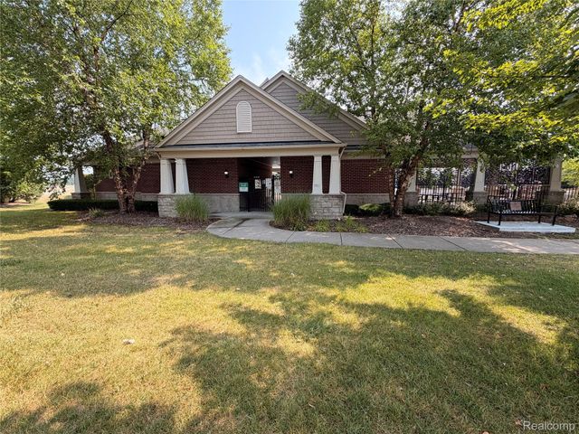 8987 Parkland Drive, Ypsilanti Charter Township, MI 48197