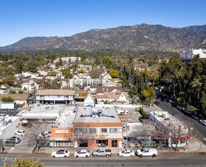 1517 E Washington Boulevard, Pasadena, CA 91104