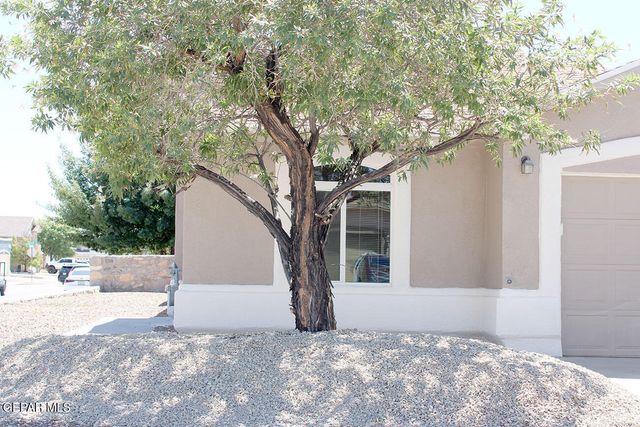 5040 GOLD RANCH Avenue, El Paso, TX 79934