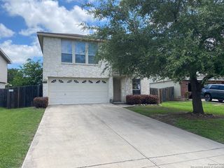 9061 CLEARWOOD PATH, Universal City, TX 78148