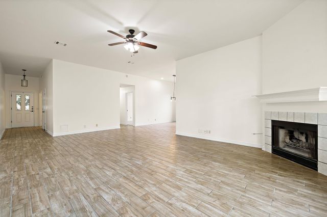 2422 Agarita TRL, Round Rock, TX 78665