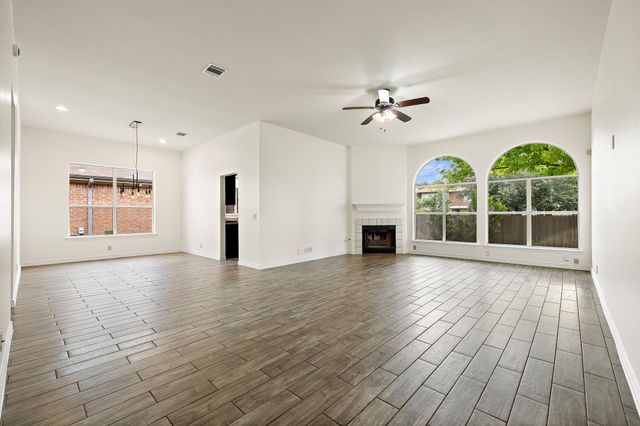 2422 Agarita TRL, Round Rock, TX 78665