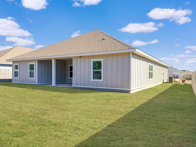 722 Quintana Street, Crestview, FL 32539