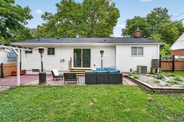 767 Center Drive, Ann Arbor, MI 48103