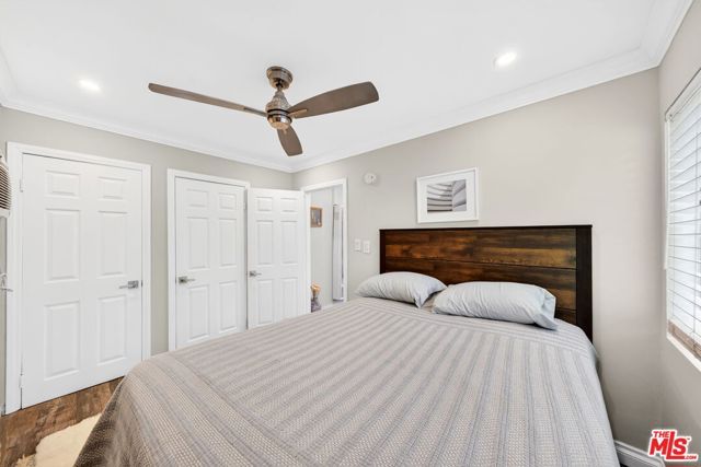 1200 Tamarind Avenue, Los Angeles, CA 90038