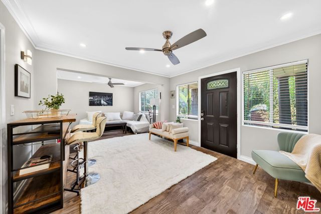 1200 Tamarind Avenue, Los Angeles, CA 90038