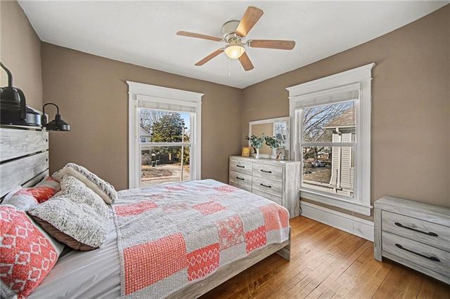 203 N Clinton Place, Kansas City, MO 64123