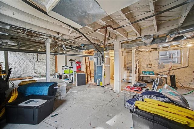 203 N Clinton Place, Kansas City, MO 64123