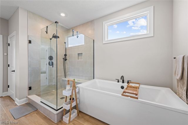 233 Lake Balaton Drive, Orange, OH 44128