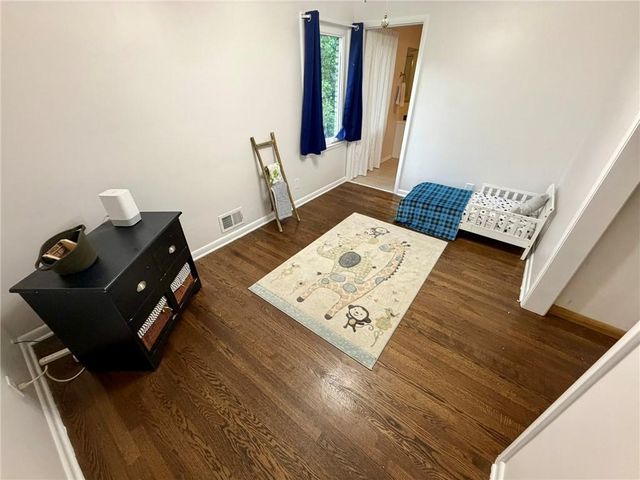 8842 Foster Lane, Overland Park, KS 66212
