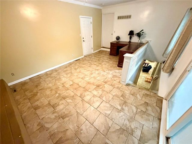 8842 Foster Lane, Overland Park, KS 66212