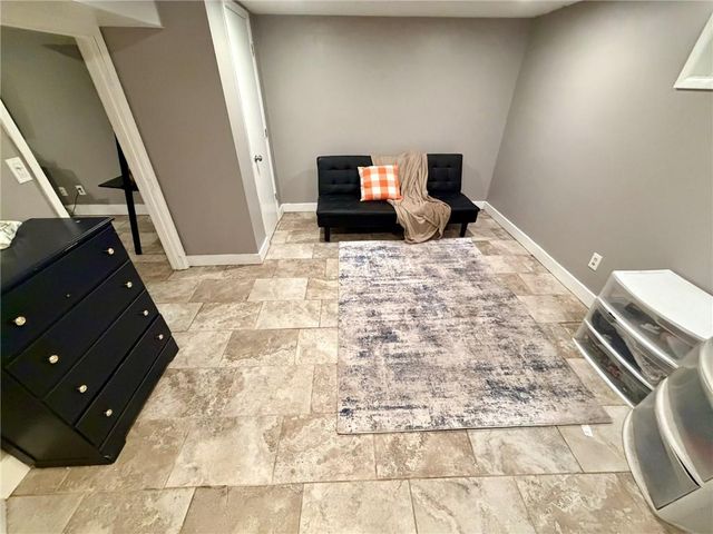 8842 Foster Lane, Overland Park, KS 66212