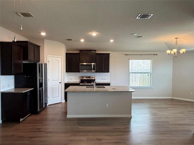 1329 Spicewood DR, Burnet, TX 78611