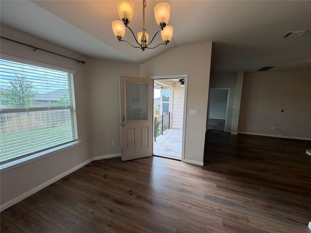 1329 Spicewood DR, Burnet, TX 78611