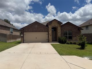 1329 Spicewood DR, Burnet, TX 78611
