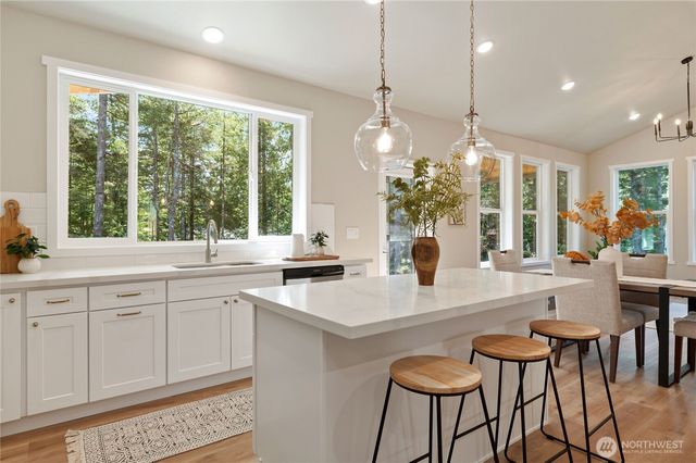 50 E Blackberry Lane, Union, WA 98592