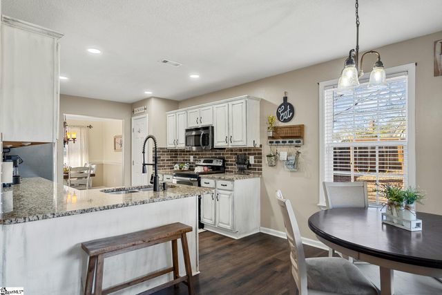 114 Thorncliff Place, Anderson, SC 29625