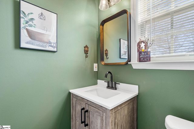 114 Thorncliff Place, Anderson, SC 29625