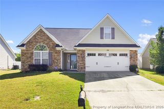 175 Ranier Drive, Raeford, NC 28376