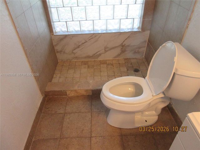 18420 SW 129th Avenue, Miami, FL 33177