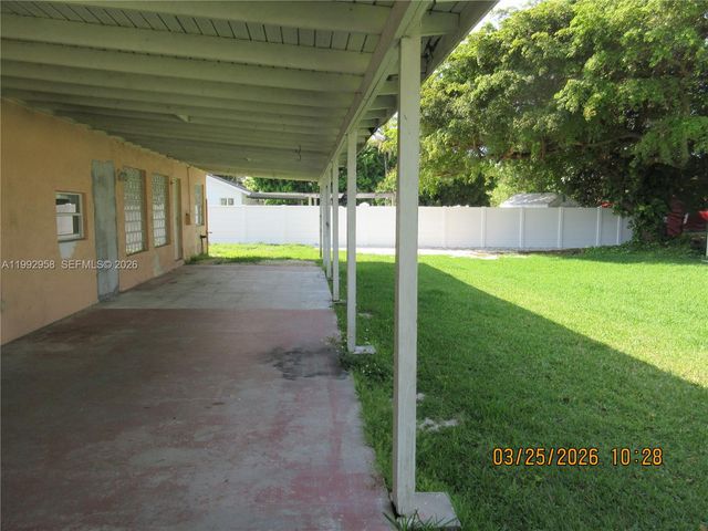 18420 SW 129th Avenue, Miami, FL 33177