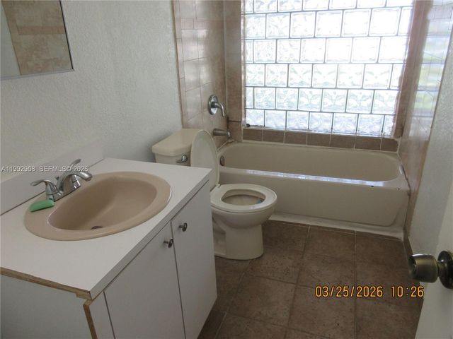 18420 SW 129th Avenue, Miami, FL 33177