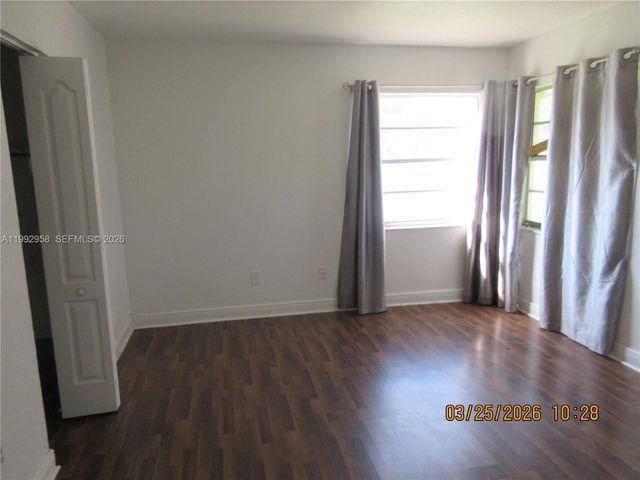 18420 SW 129th Avenue, Miami, FL 33177
