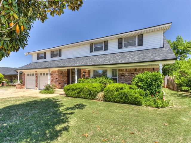 7136 N Comanche Street, Warr Acres, OK 73132
