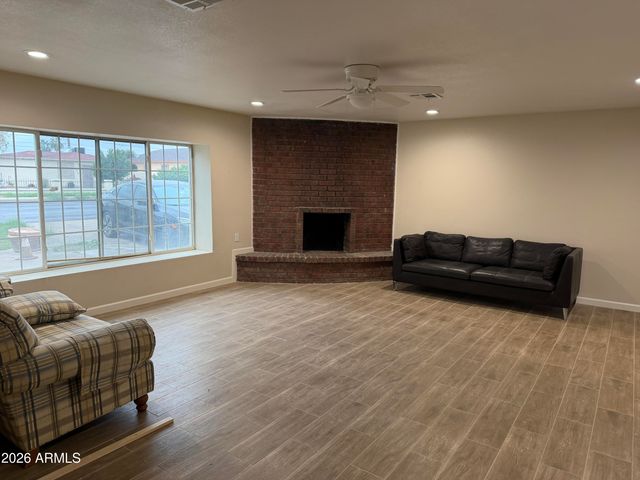 15607 N FACTORY Street, Surprise, AZ 85378