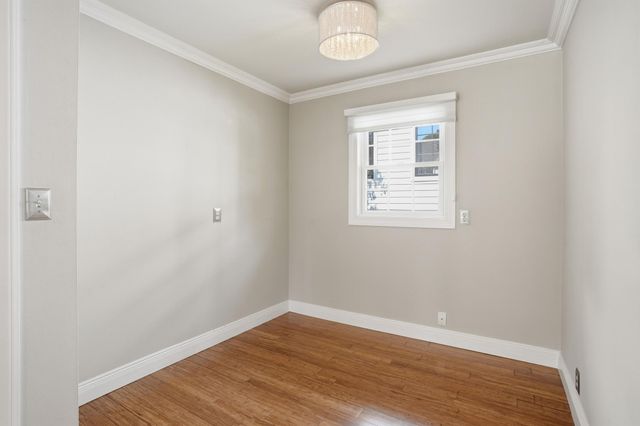 5544 Saint Johns Avenue, Edina, MN 55424