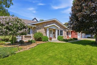 5544 Saint Johns Avenue, Edina, MN 55424