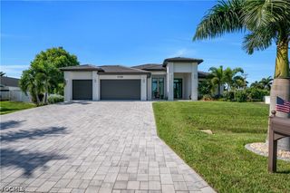 1735 SW 51st TER, Cape Coral, FL 33914