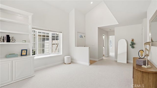 44 Silkberry, Irvine, CA 92614
