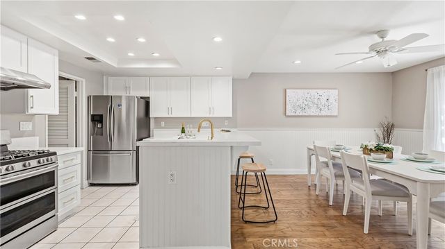 44 Silkberry, Irvine, CA 92614