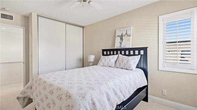 44 Silkberry, Irvine, CA 92614