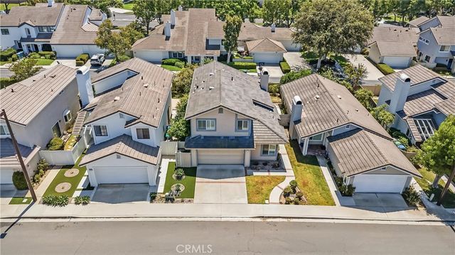 44 Silkberry, Irvine, CA 92614