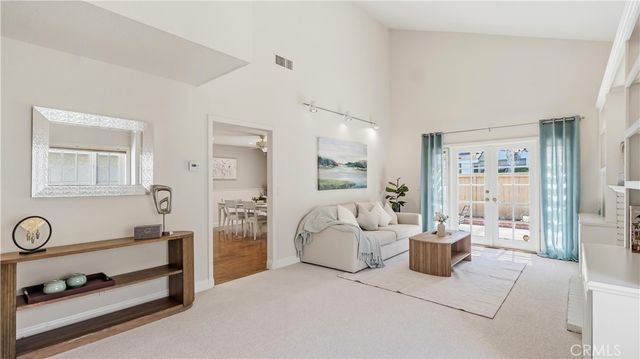 44 Silkberry, Irvine, CA 92614