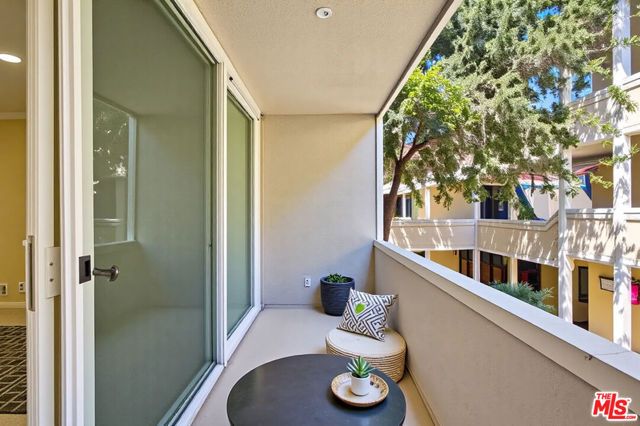 6505 Green Valley Circle 207, Culver City, CA 90230