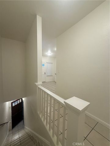 718 Chestnut Avenue 4, Long Beach, CA 90813