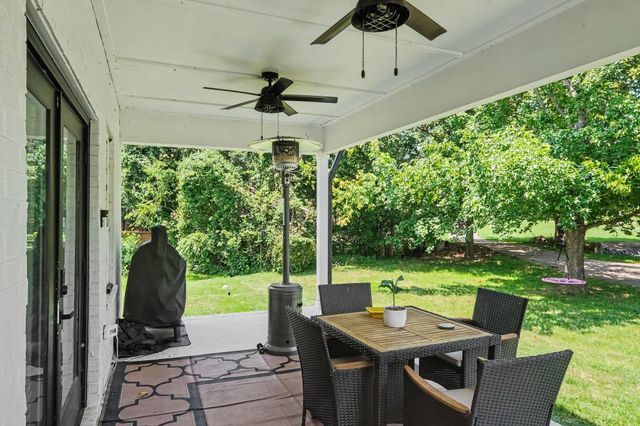 409 Plantation Blvd, Lebanon, TN 37087