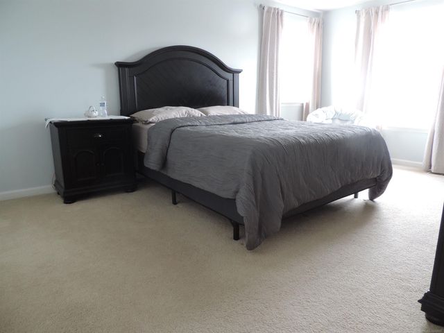 39344 Heatherheath Drive, Clinton Township, MI 48038